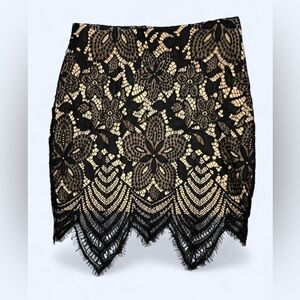 Express Floral Lace Mini Skirt in Black/Tan Size 00